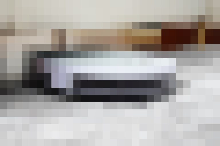 Should I Replace My Upright Vacuum with a Cleaning Robot?